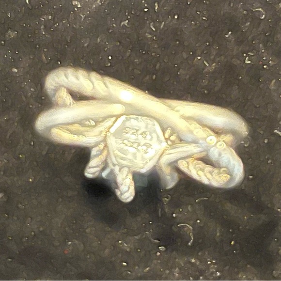 David Yurman Black Onyx bypass ring with Diamond accent. - Picture 4 of 7